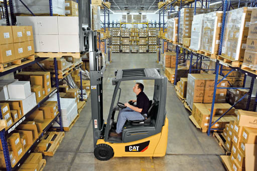 ForkLift Electric 2500-4000Lb Pneumatic